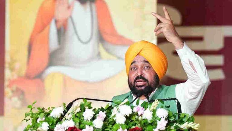 ਮੁੱਖ ਮੰਤਰੀ ਭਗਵੰਤ ਸਿੰਘ ਮਾਨ ਨੇ ਸ੍ਰੀ ਗੁਰੂ ਰਵਿਦਾਸ ਬਾਣੀ ਅਧਿਐਨ ਕੇਂਦਰ ਦਾ ਨੀਂਹ ਪੱਥਰ ਰੱਖਿਆ