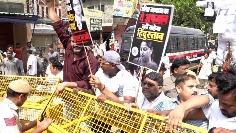 Dalit Organisations Protest Against BJP Minister Parvesh Verma Over Insult to AAP Dalit MLA Kuldeep Kumar in Assembly