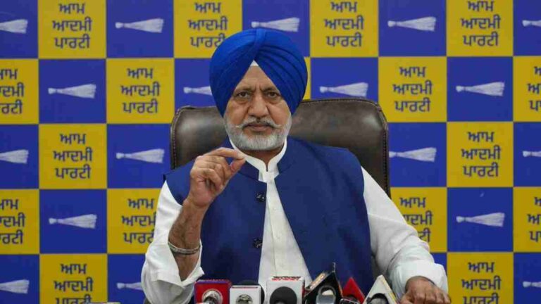 गुरुद्वारा श्री बंगला साहिब के अंदर मोदी की दिल्ली पुलिस की कार्रवाई ने ‘ऑपरेशन ब्लू स्टार’ की दर्दनाक यादें ताज़ा कर दी हैं: बलतेज पन्नू
